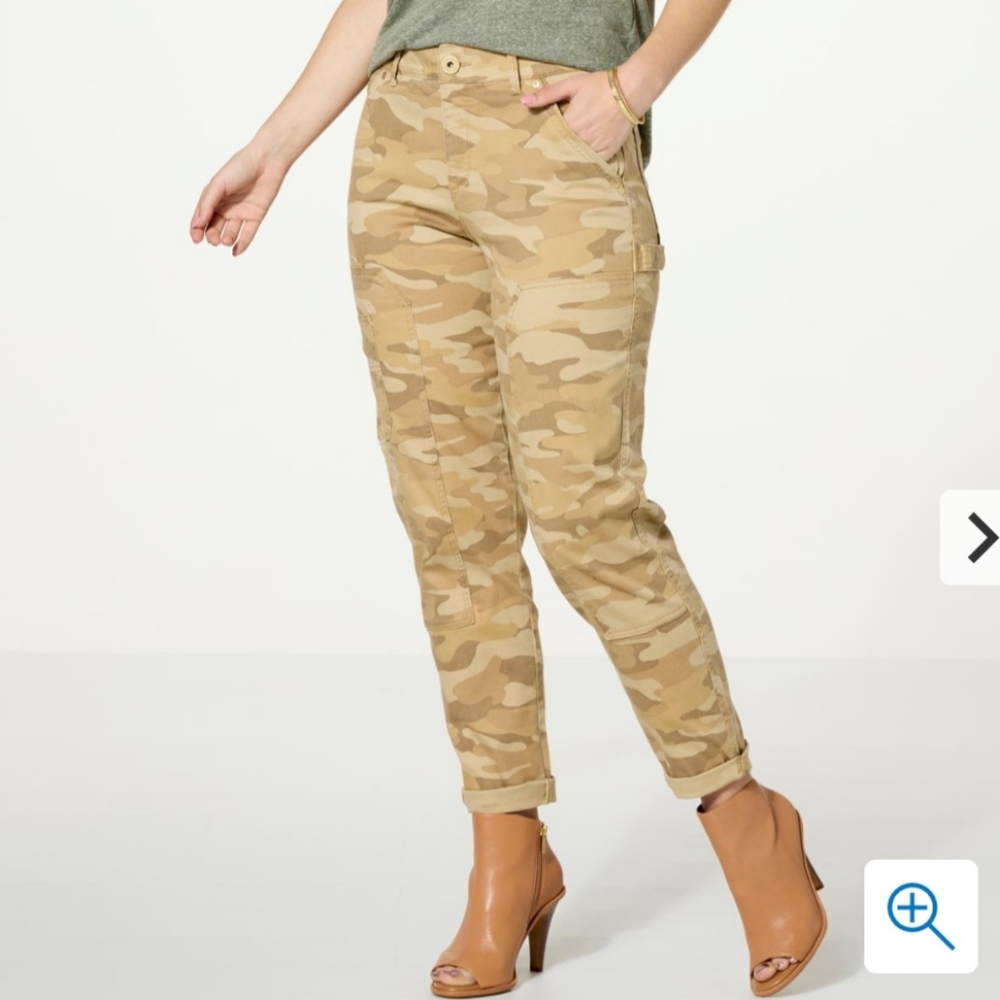Sz. 24W Democracy ab- solution utility pant